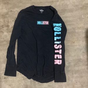 Multicolored graphic tee hollister